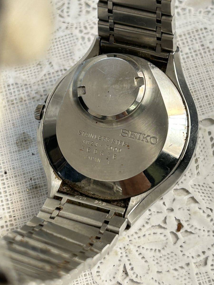 セイコー SEIKO VFA 3823-7000 腕時計 SS クォーツ メンズ腕時計　白文字盤 稼働　電池交換済み　純正ベルト　中古　QUARTZ _画像9