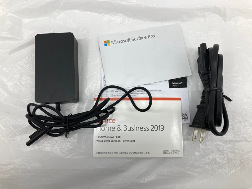 Microsoft Surface Pro7 1866 Windows 11 / Core i7 / 16GB / 239GB