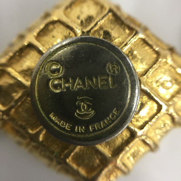 CHANEL シャネル マトラッセ ネックレス GP モチーフ 13P 箱付き【BKAO3020】_画像3