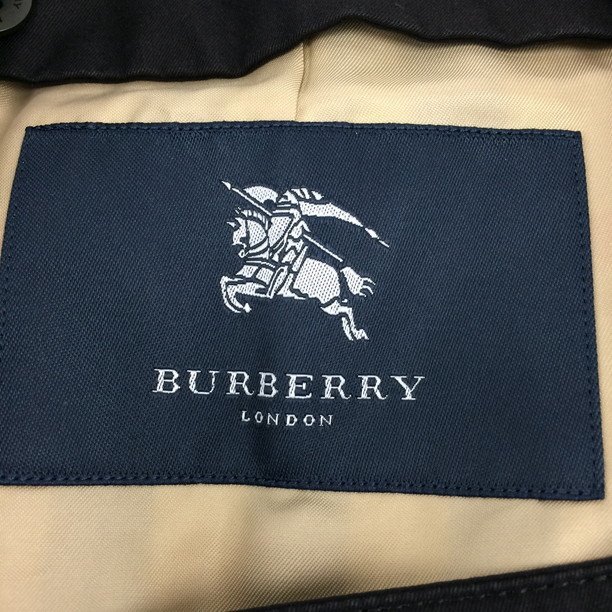 BURBERRY　バーバリー　トレンチコート　ブラック　サイズM【BKAT5018】_画像4