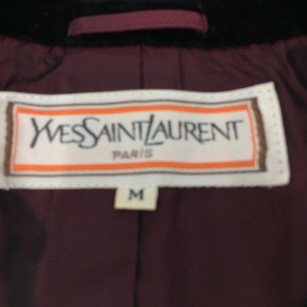 Yves Saint Laurent イヴサンローラン　ベロアジャケット　ブラック　HZ-033-054 9A3　サイズM【BKAW5071】_画像4