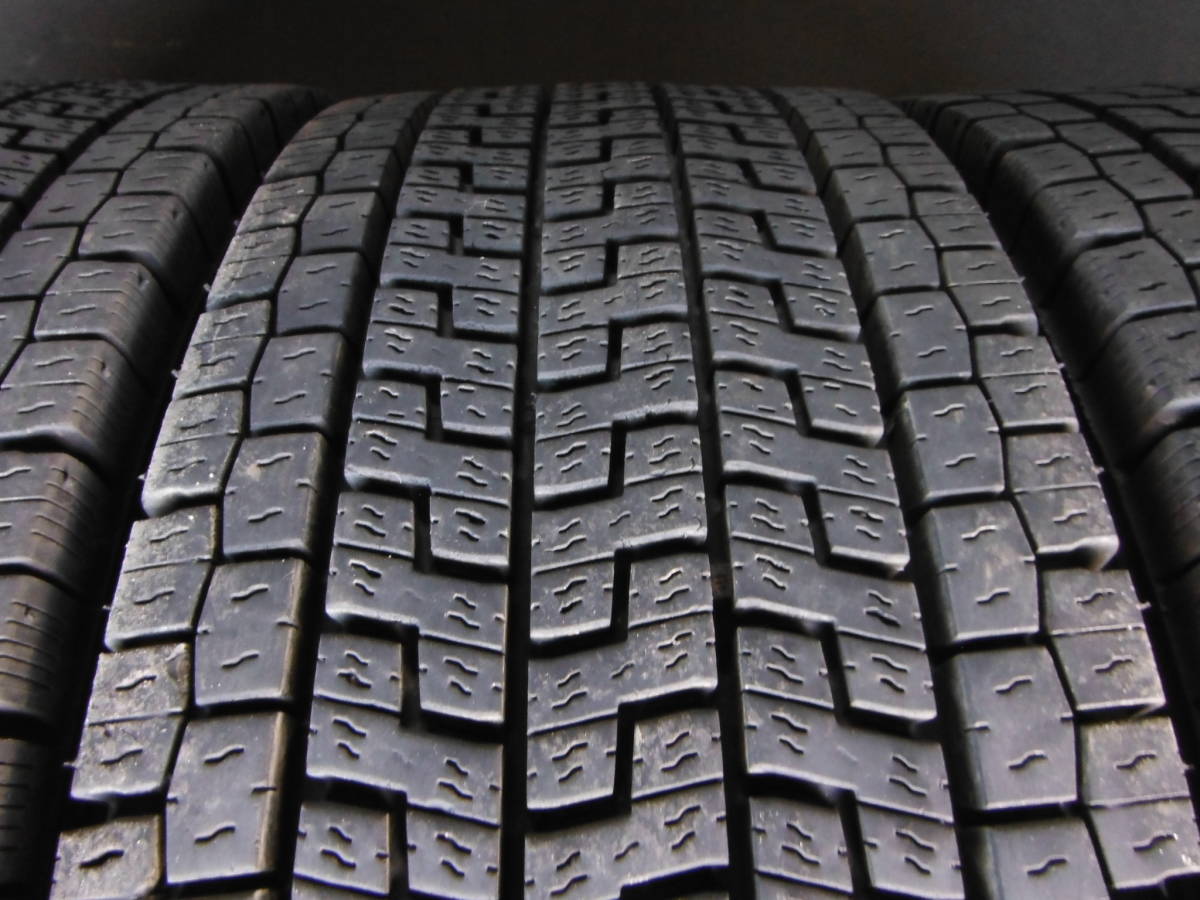 L2555 バリ溝 6本SET価格! 215/70R17.5 123/121J ヨコハマ スタッドレス 冬タイヤ 903ZW 215/70-17.5 215/70/17.5_画像8