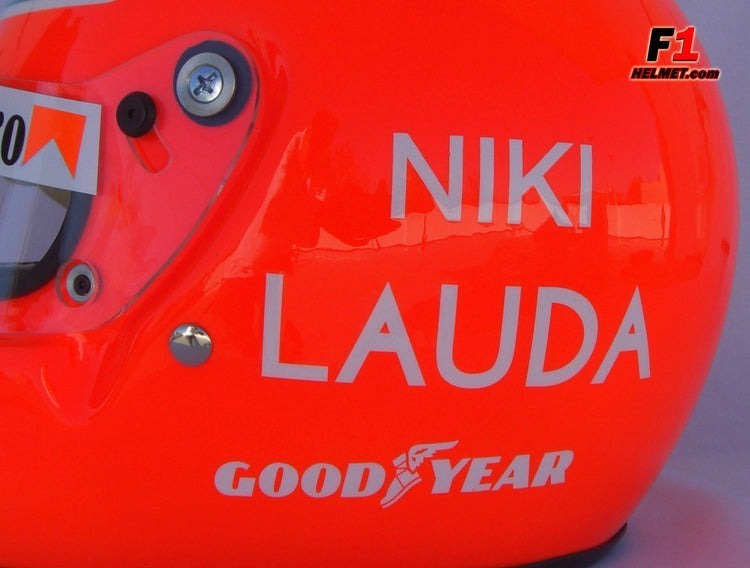 海外 送料込み 　高品質　　ニキ・ラウダ　 F1　Niki Lauda 1976 レーシング　ヘルメット　高品質　等身大サイズ　サイズ各種 レプリカ_画像4
