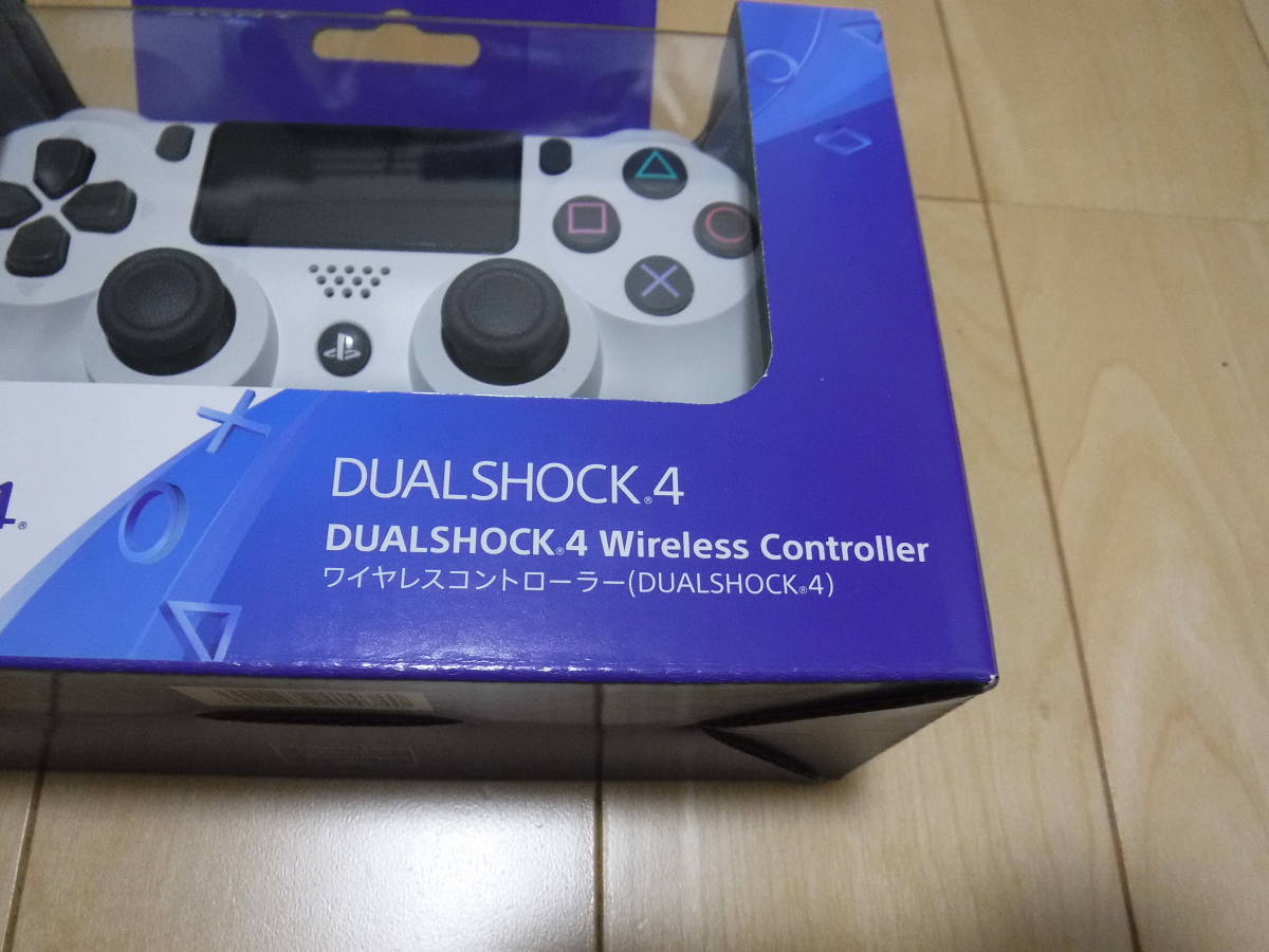 新品　PS4　DUALSHOCK 4　ワイヤレスコントローラー　グレイシャーホワイト　CHU-ZCT2J　SONY_画像2