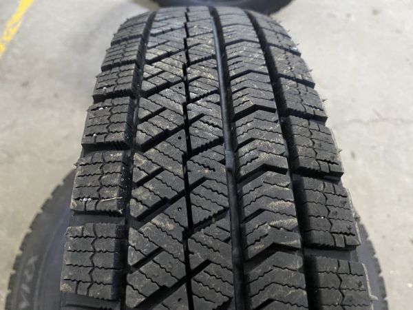 ★送料無料★ 145/80R13 2022年製 9分山 ブリヂストン BLIZZAK VRX2 1本/中古スタッドレスタイヤ(冬タイヤ) N6584_F_画像2