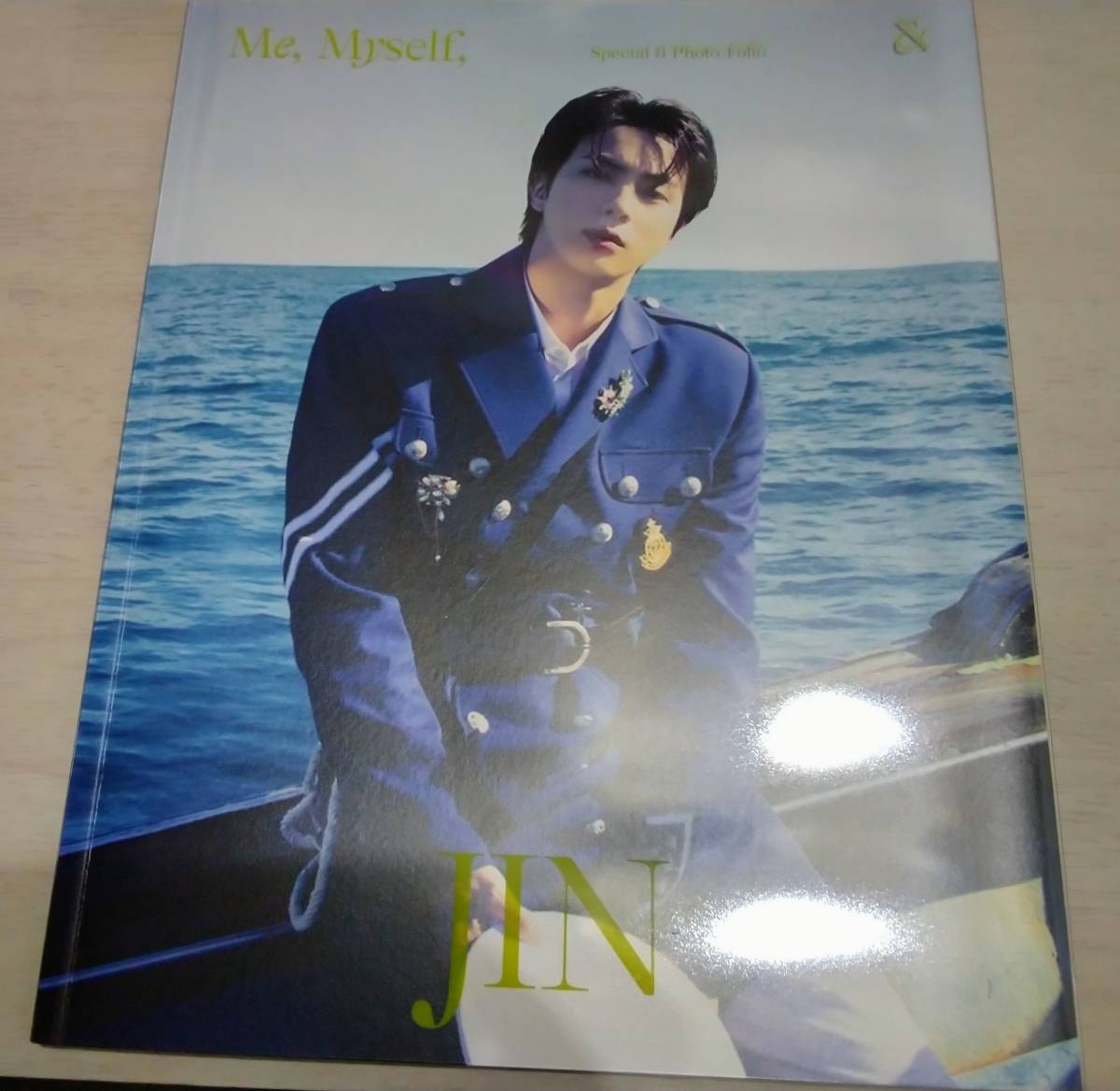 BTS　「JIN」　写真集　Special 8 Photo-Folio 「Me Myself and Jin Sea of JIN island」　公式　フォトブック　ソロ　ジン　ソクジン_画像1