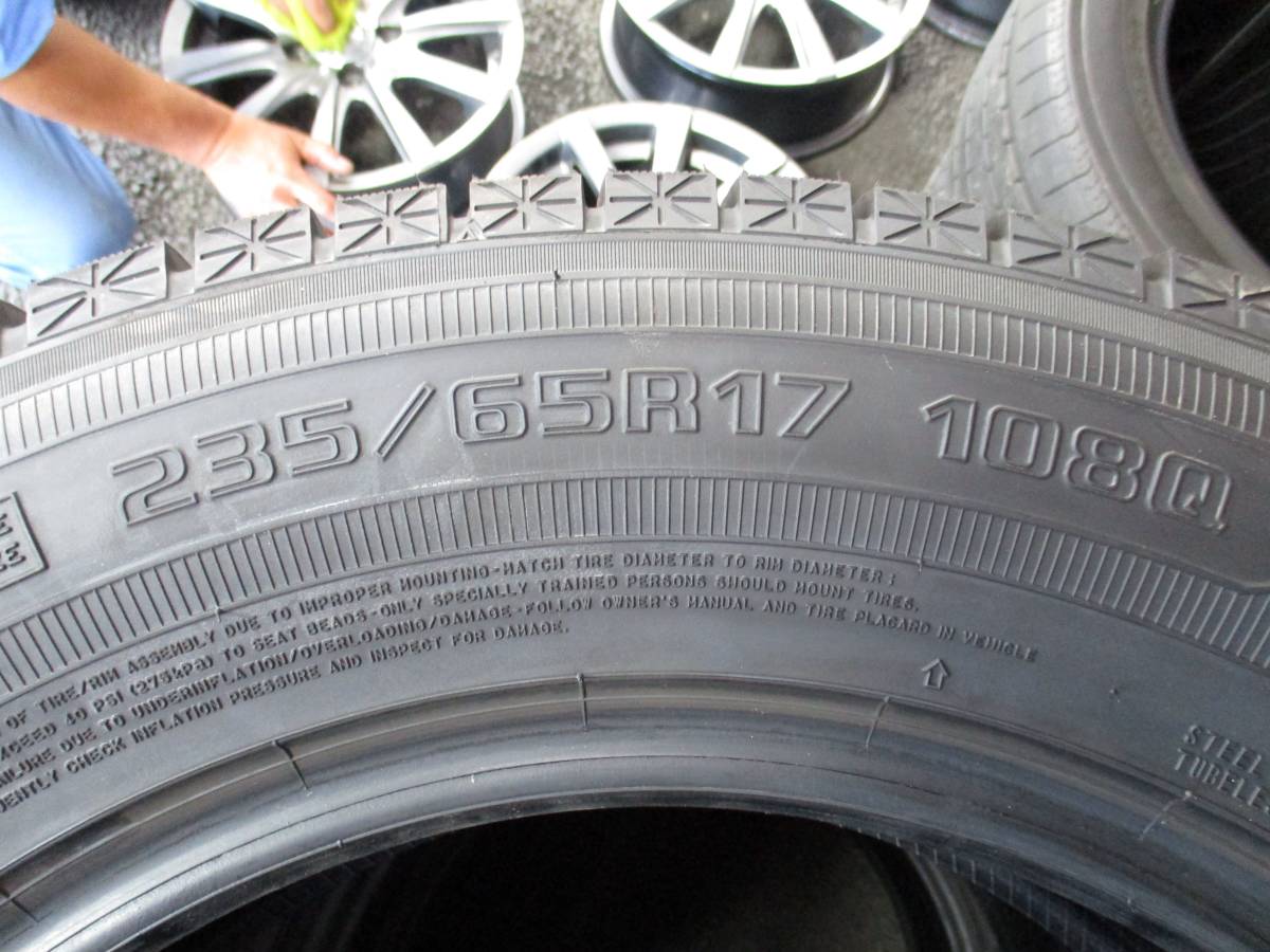 ★送料無料３７，０００円★２３５／６５Ｒ１７　４本セット★スタッドレスタイヤ★アイスナビＳＵＶ２０２２年★新品・未使用★_画像4