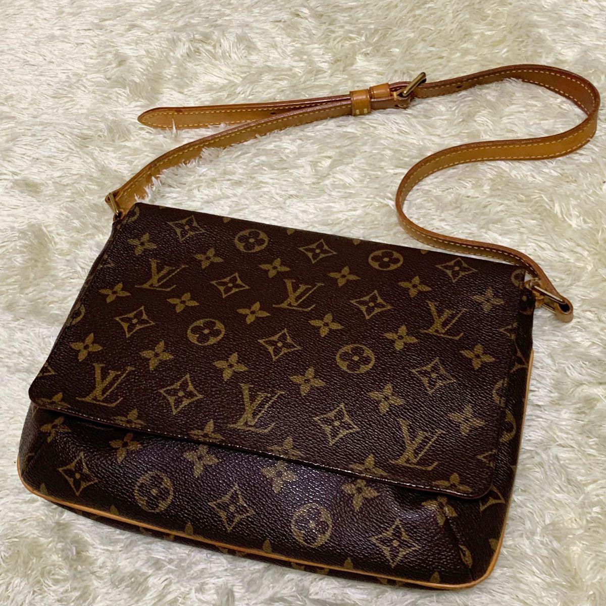 廃盤品　LOUIS VUITTON ルイヴィトン モノグラム ミュゼットタンゴ M51257 ショルダーバッグ