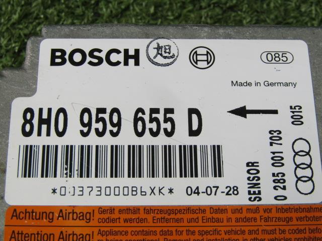 アウディ A4 コンバーチブル 8HBDV エアバックコンピューター 未展開 0285001703 8H0959655D 送料【S】_画像2