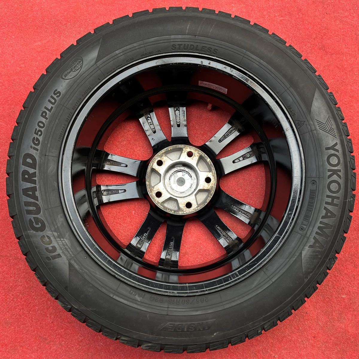 7.5分山。BEST RAZEE 16インチ×6.5J＋45 5穴PCD114.3YOKOHAMA 205/60R16スタッドレス4本。ノア ヴォクシー プリウスα SAI ステップワゴン_画像8