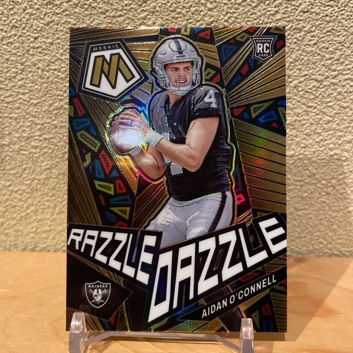 2023 Mosaic Aidan O'Connell Razzle Dazzle Case Hit SSP RC Rookie Gold Raiders NFL トレカ　PANINI_画像1