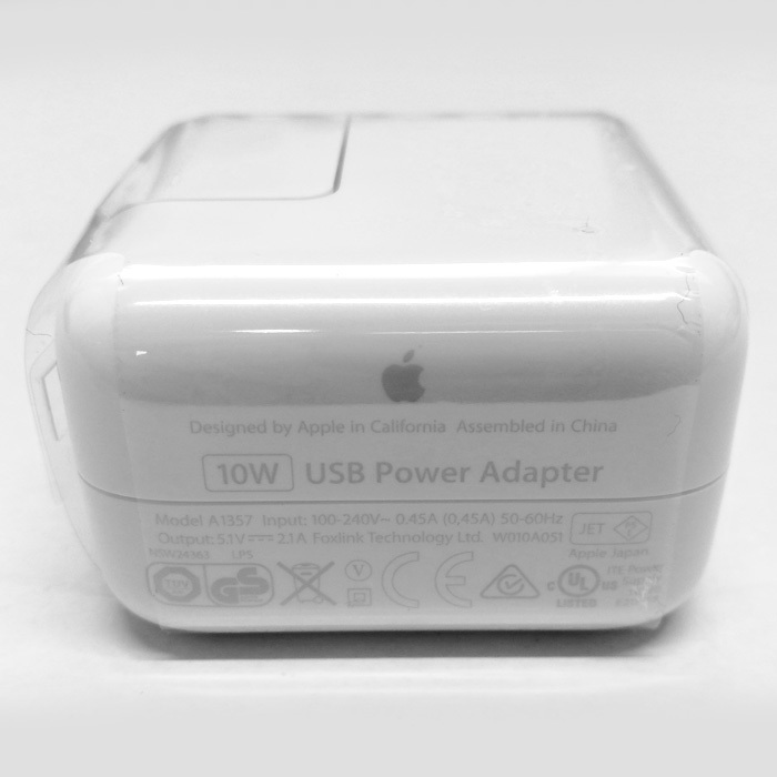 新品 Apple 純正 10W USB ACアダプタ ケーブル A1357 充電器 iPhone iPad iPod 使用可能_画像1