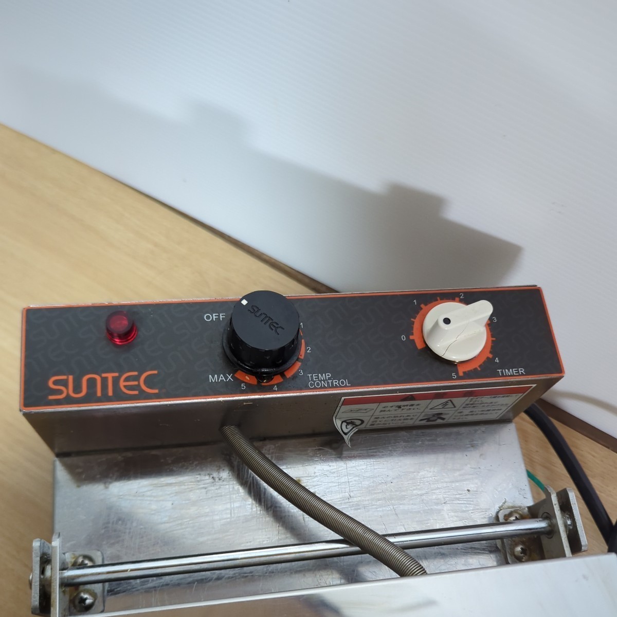 ★SUNTEC サンテック ワッフルメーカー ST-1★ベルギーワッフル 中古品 動作確認済み 厨房機器 お店 店舗 デザート 2021年製_画像6