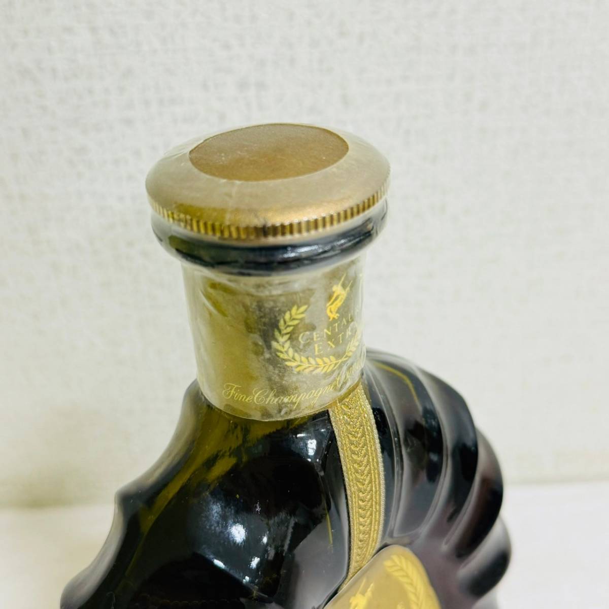 【IK-25333】 レミーマルタン セントー エクストラ 700ｍｌ 40度 未開栓 REMY MARTIN EXTRA CENTAURE COGNAC 中古 保管品_画像7