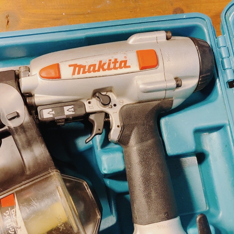 7日保証・整備済】消耗部品多数交換 マキタ makita 常圧 50mm 7日保証・整備済】消耗部品多数交換 マキタ makita 常圧 50mm