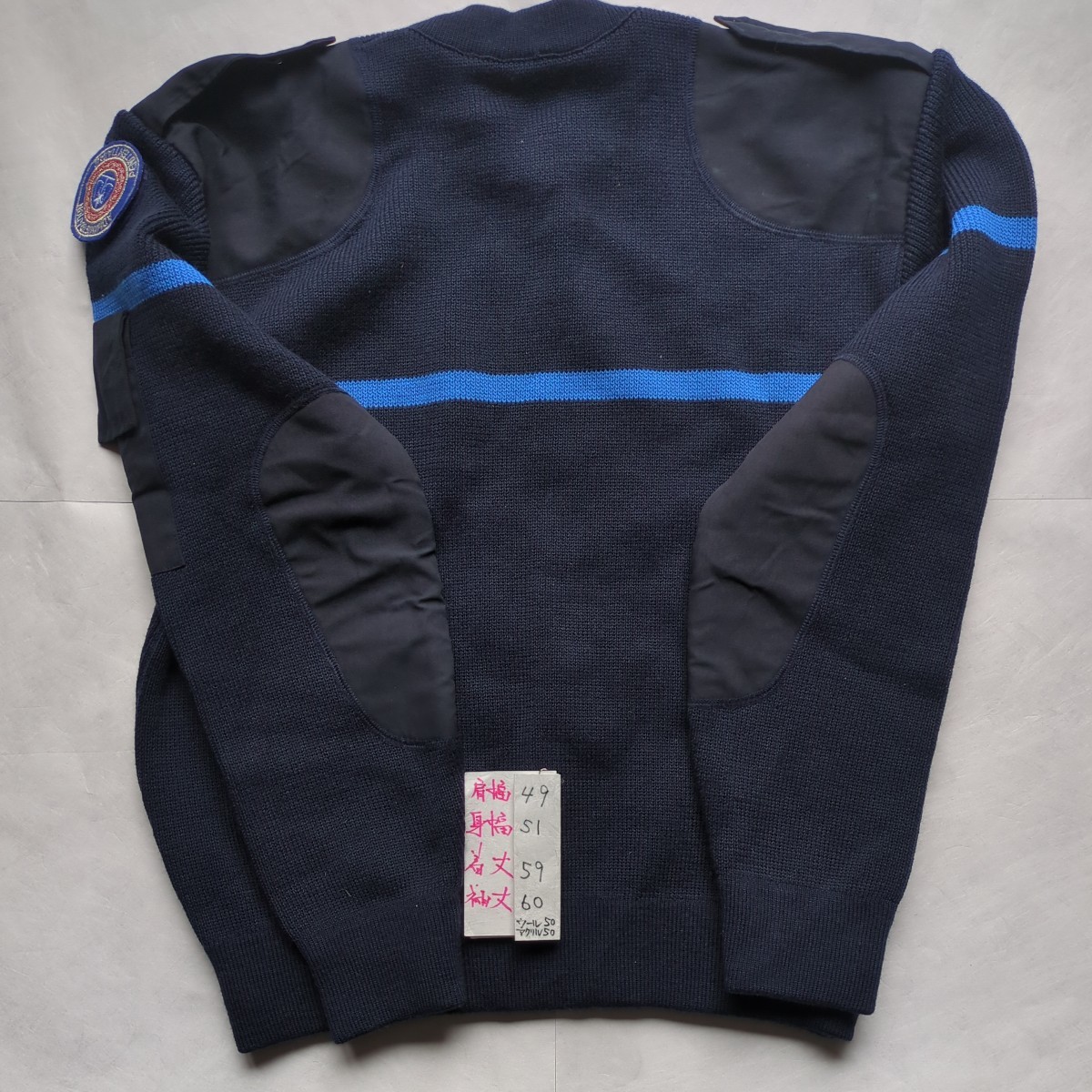 　コマンド　ウール セーター　3着　かなり綺麗です。送料全国一律1500円　サイズL 、XL位です。ネイビー、紺色。_画像3