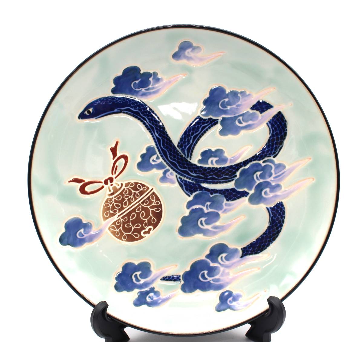 有田焼 虎山堂 秀峰　作　飾皿　蛇　芸術　直径約40cm　置物　陶器　工芸品　伝統　和食器 台付　絵皿_画像2