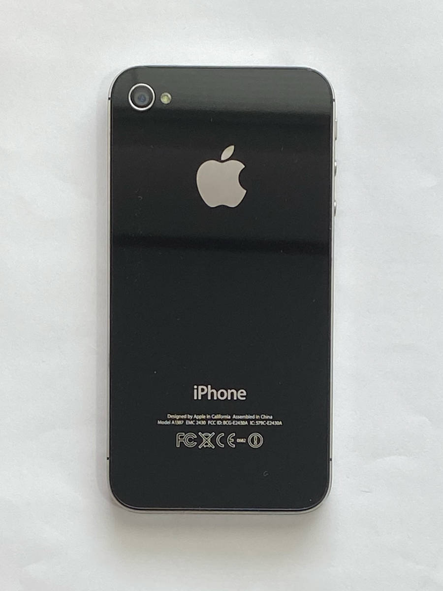 【中古】 iPhone 4s 32GB ブラック Softbank A1387 MD242J/A 充電ケーブル・アクティベートSIMカード付き_背面（目立ったワレ・キズなし）