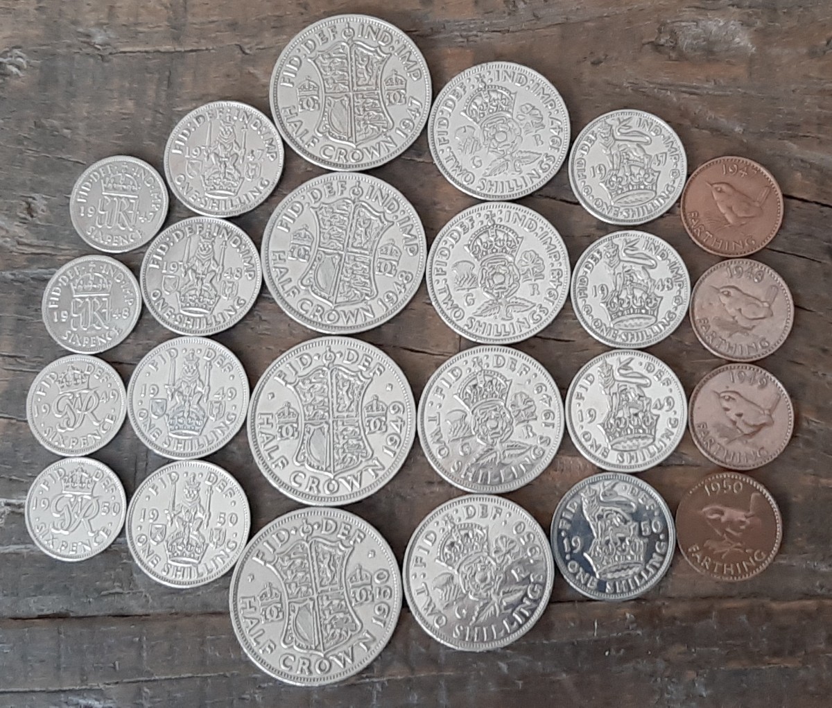 イギリス 英国 古銭 ジョージ6th 1947~1950年 24種類セット 1. ハーフ クラウン コイン 32mm 14g イギリスの国章デザイン2. 幸せの6ペンスの画像1