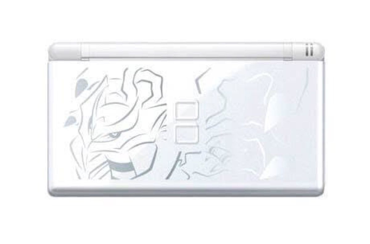 中古 希少 ポケモンセンターオリジナル ニンテンドーDS Lite 中古 希少 ポケモンセンターオリジナル ニンテンドーDS Lite