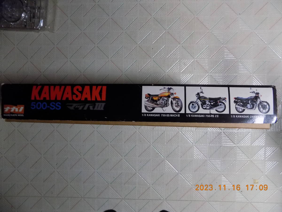 KAWASAKI 500-SS MACHⅢ (ナガノ 1/8 AUTHENTIC SCALE MODEL SERIES KIT NO.1019)_画像3