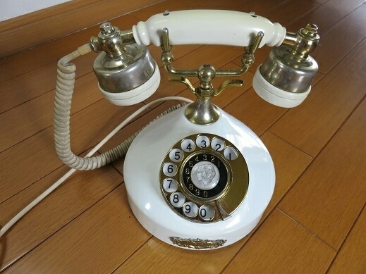 美品・アンティーク電話機　シモール　NA500-A2-W　ホワイト　配線一式_画像1
