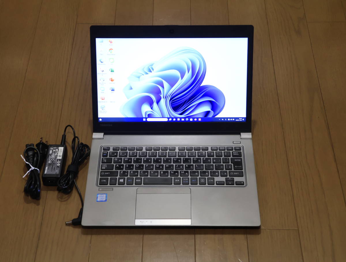 dynabook R63/M Core i5 8250U 1.6G/8GB/256GB/Office 2019/Win11Pro-