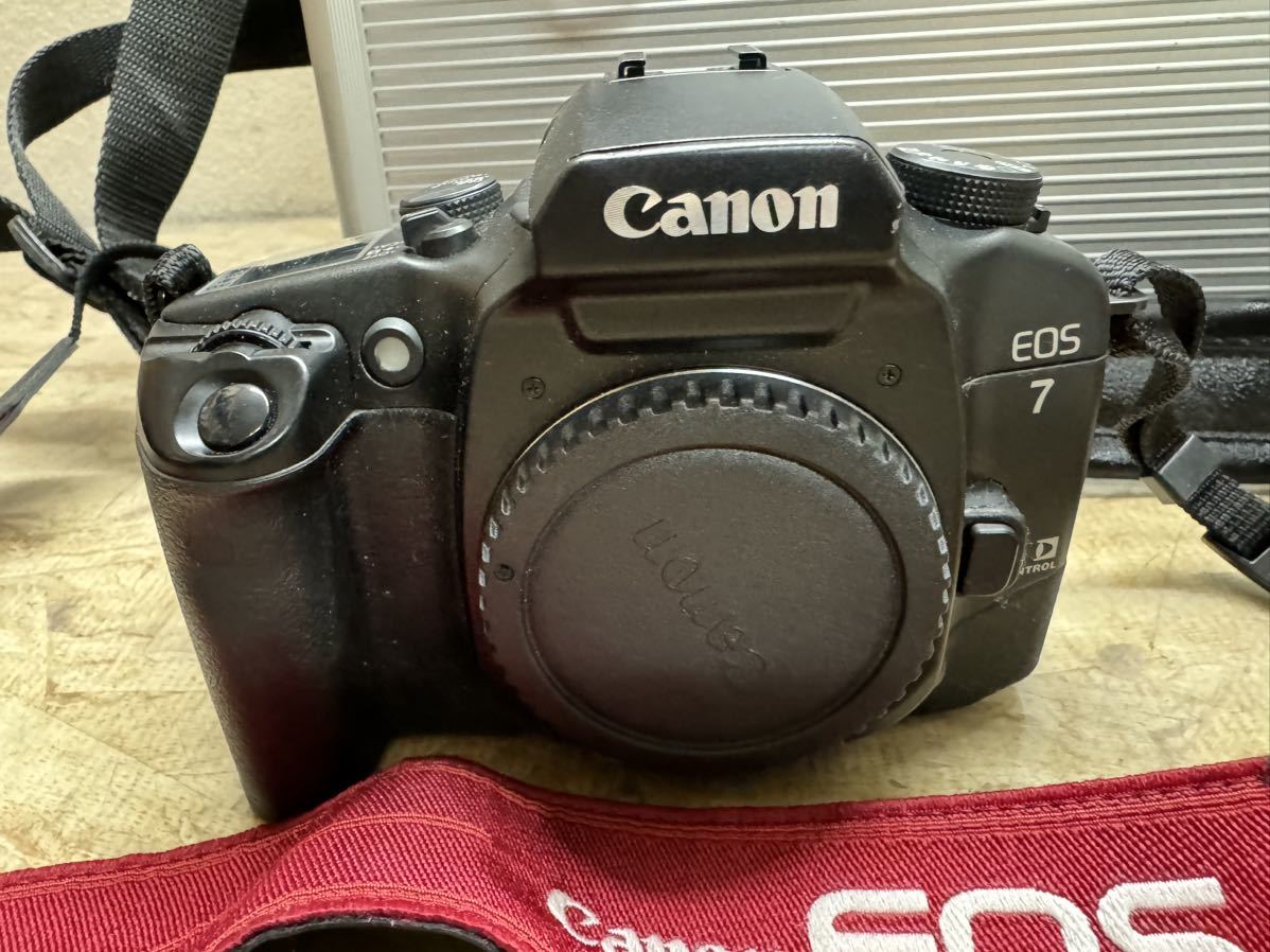 Canon キャノン　EOS 7 RICOH リコー　ケンコー Kenko アルミケースDG 動作未チェックの為ジャンク扱い_画像2