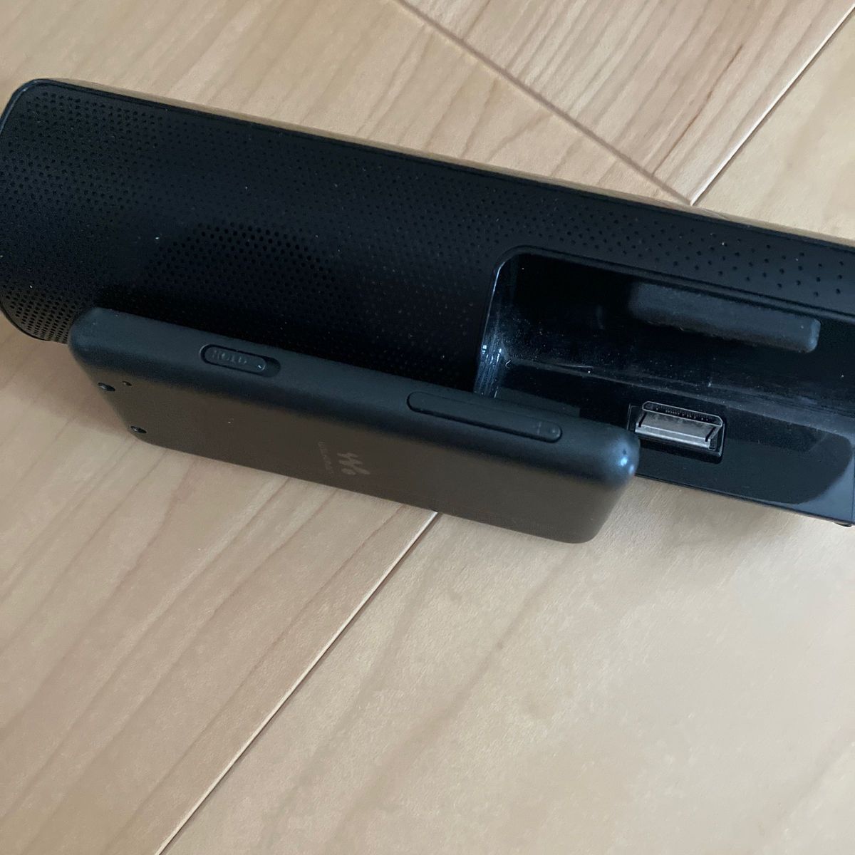 SONY ウォークマン スピーカー付き|Yahoo!フリマ(旧PayPayフリマ) SONY ウォークマン スピーカー付き|Yahoo!フリマ(旧PayPayフリマ)
