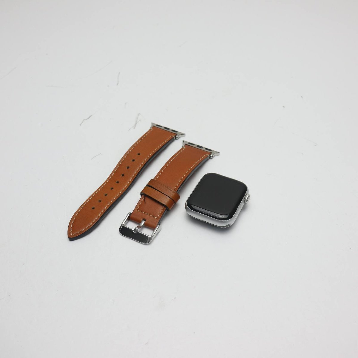 通販オンライン 美品 Apple Watch SE 40mm GPS+Cellular