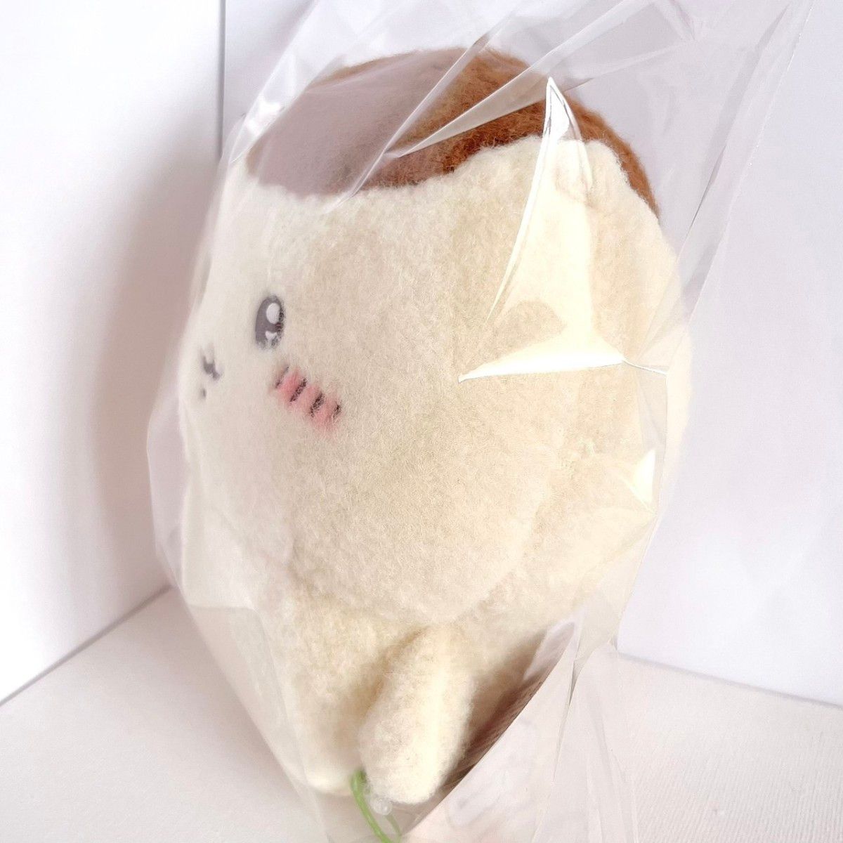 新品 未使用 ちいかわ ほわほわぬいぐるみS 立ちポーズくり 新品 未使用 ちいかわ ほわほわぬいぐるみS 立ちポーズくり