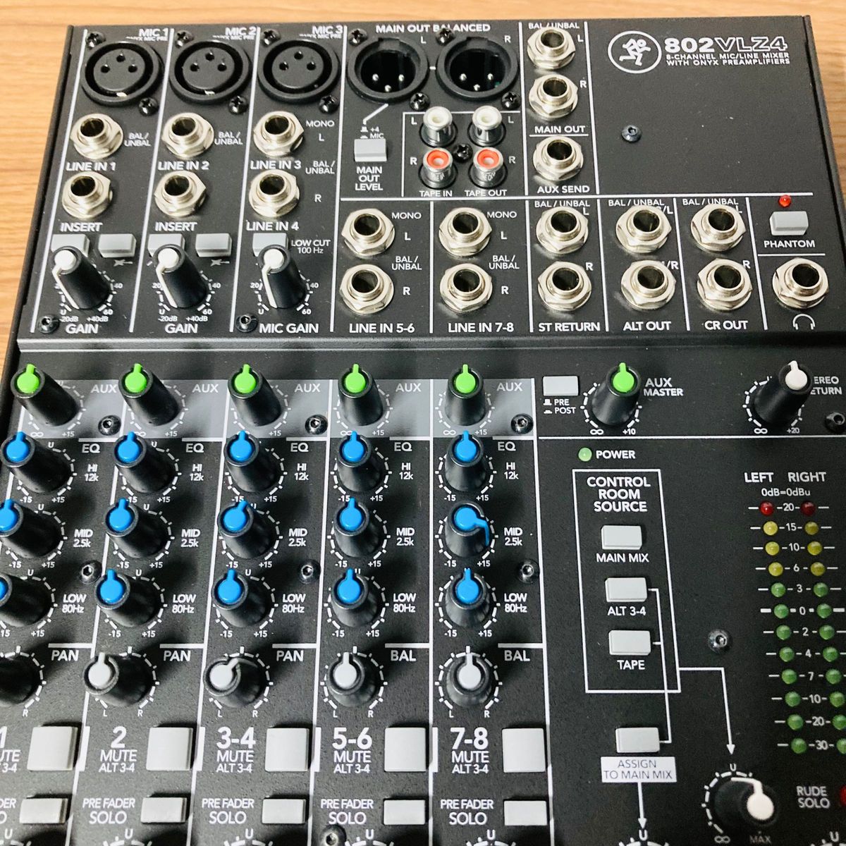 ミキサー アナログミキサー MACKIE マッキー 802VLZ4 国内正規品 ミキサー アナログミキサー MACKIE マッキー 802VLZ4 国内正規品