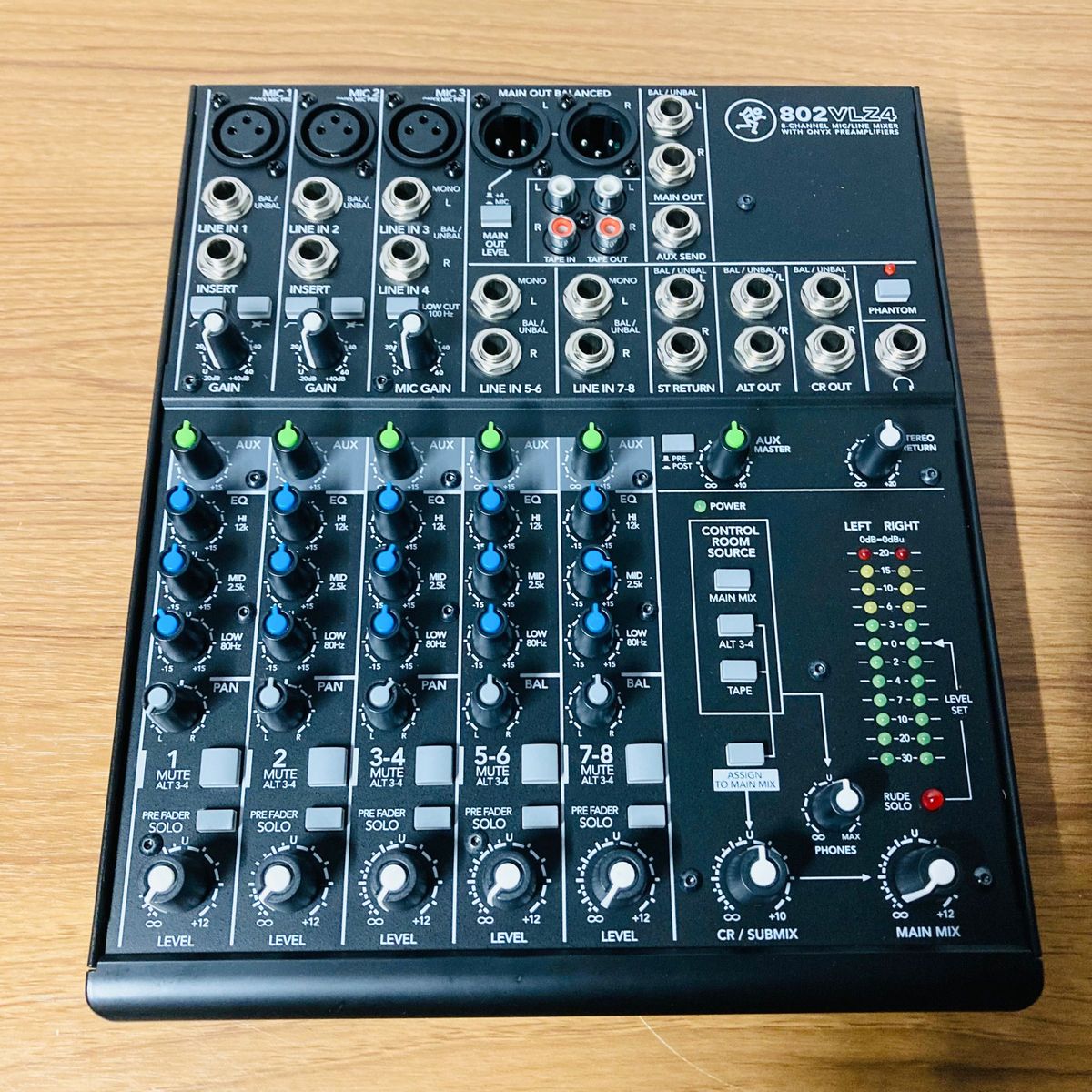 ミキサー アナログミキサー MACKIE マッキー 802VLZ4 国内正規品 ミキサー アナログミキサー MACKIE マッキー 802VLZ4 国内正規品