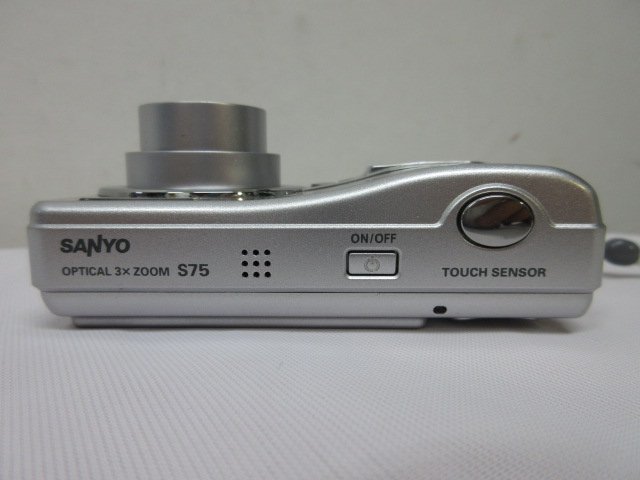 y2576 SANYO　デジタルカメラ DSC-S75型 Xacti　単三電池2本で使用できる簡単デジカメ　 7.1MEGA サンヨー_画像6