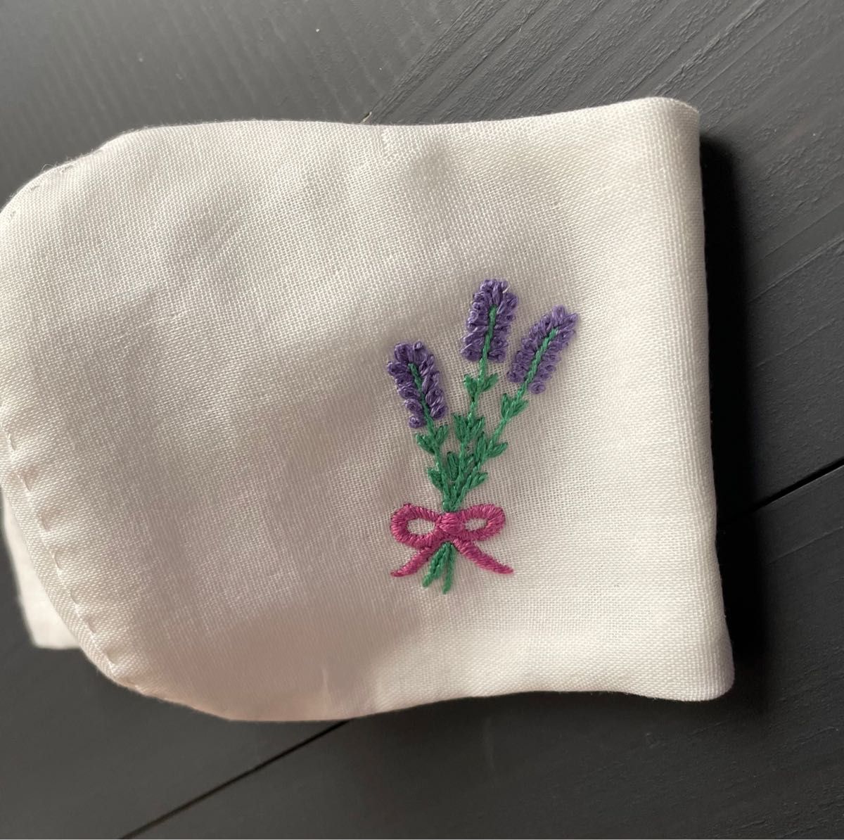 ラベンダー　刺繍入り　リボン刺繍　立体マスク 