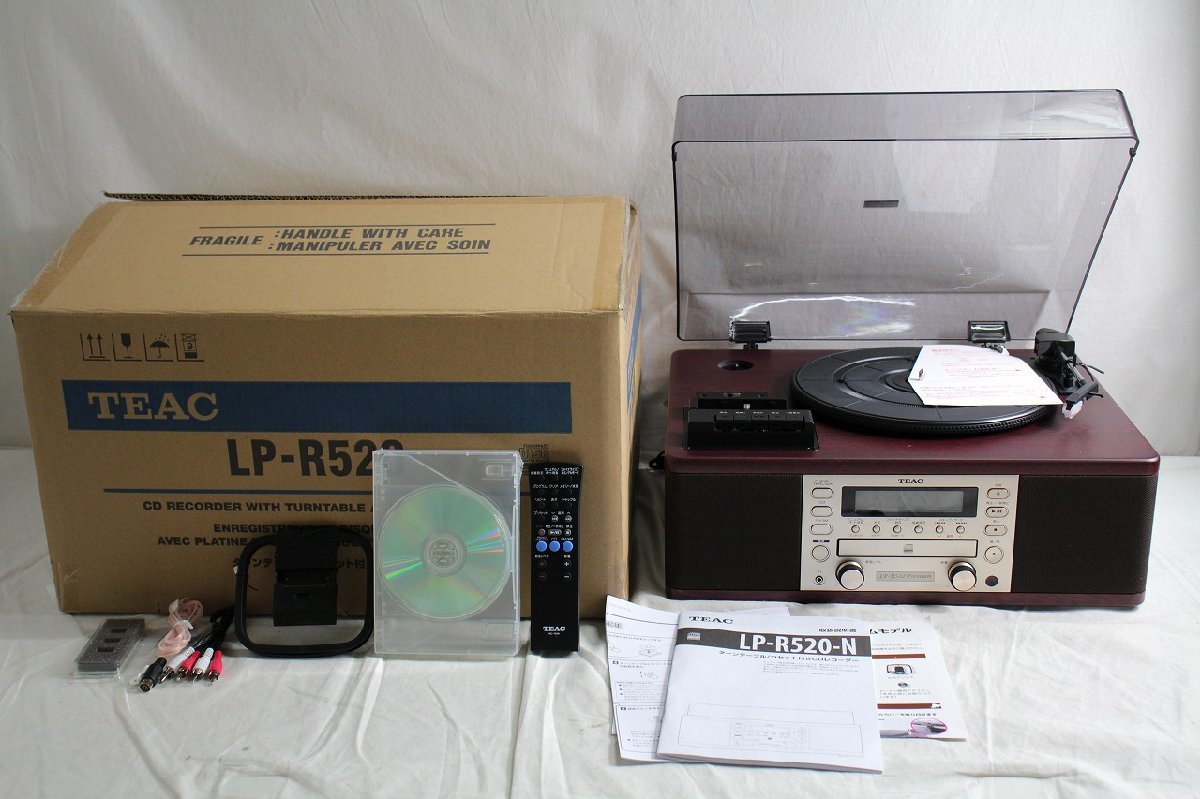 【14yP11219C】★美品★TEAC★ティアック★ターンテーブル＆カセット付CDレコーダー★LP-R520★マルチプレーヤー★音出し確認済み★音響_画像1