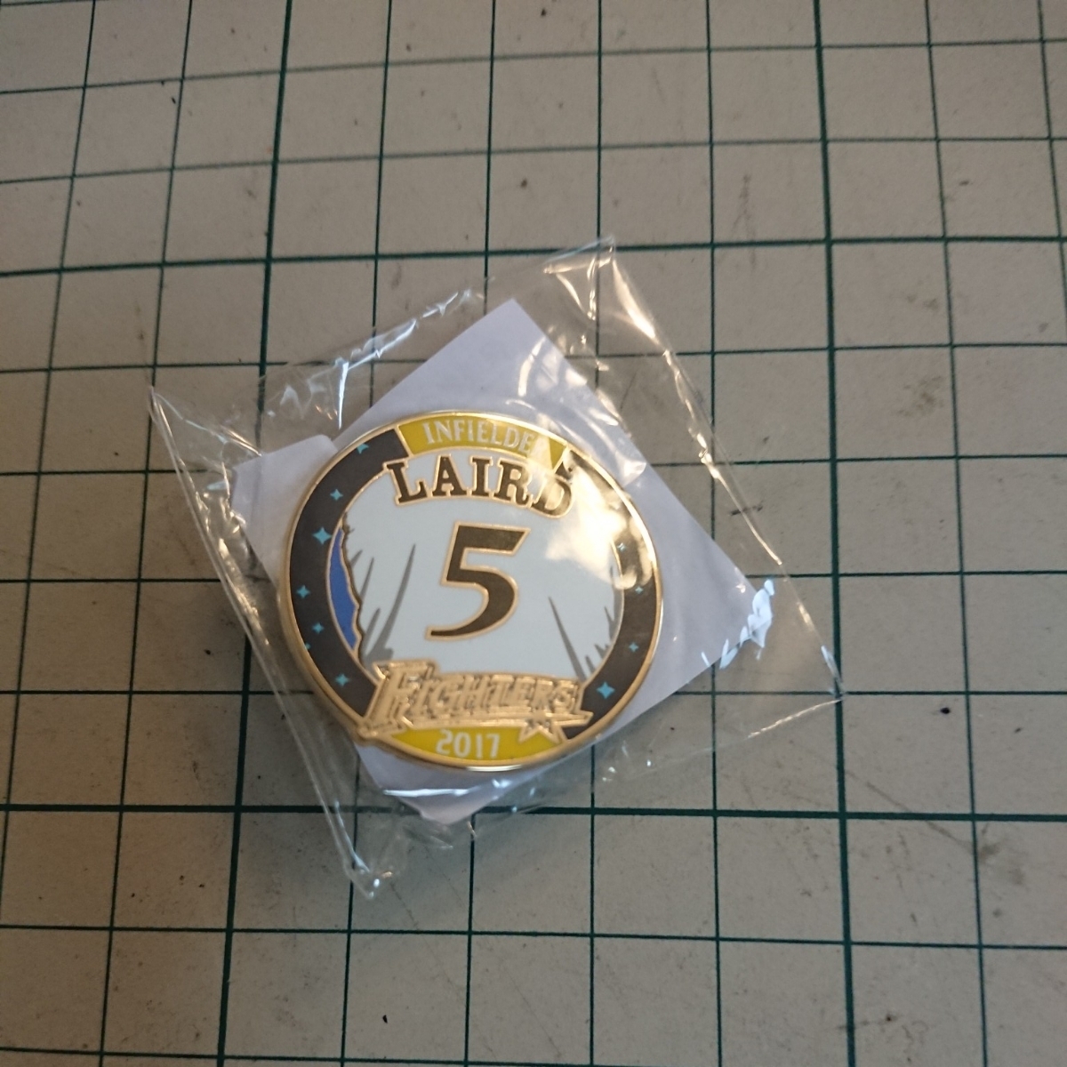 北海道日本ハムファイターズ「5番 レアード選手(当時)」ピンバッヂ_画像1