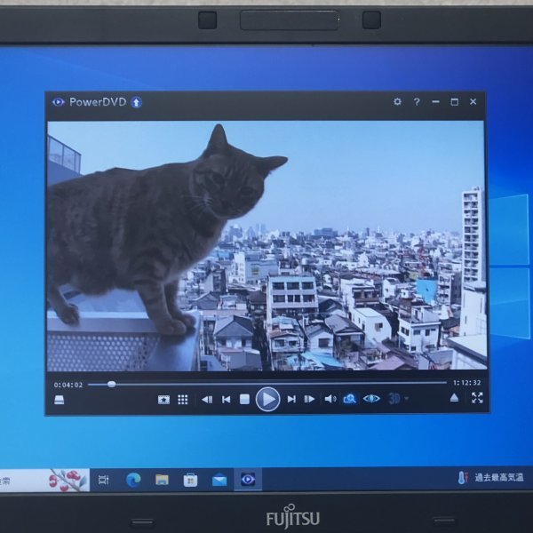 お宝アキバ/ジャンク品 LIFEBOOK A576/R 15.6型 Celeron-3855U Win10Pro 64Bit SSD120 メ4G DVD 充電99％ 4h 梱100 大9336_DVD再生テスト済み