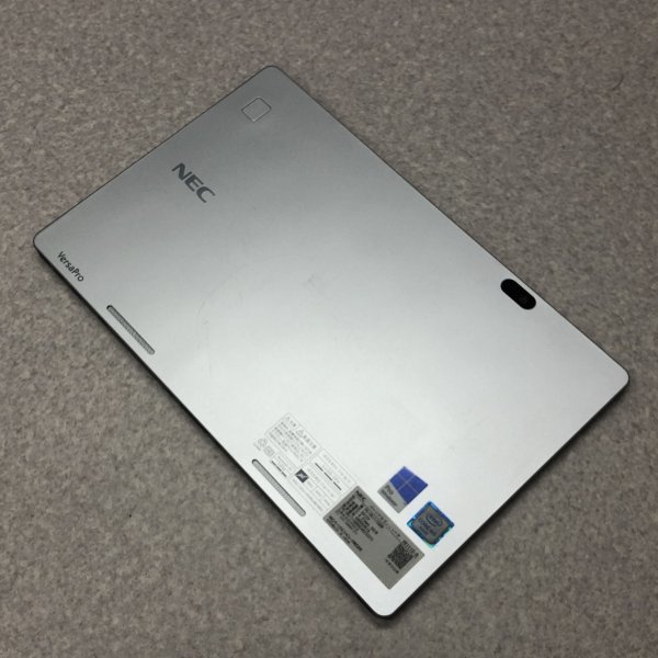 お宝アキバ/中古動作品7日保証 VK111S-R 11.6型 m5-6Y54 Win10P SSD64 メ4 充電98％7h 梱80 大9703_画像は現物です