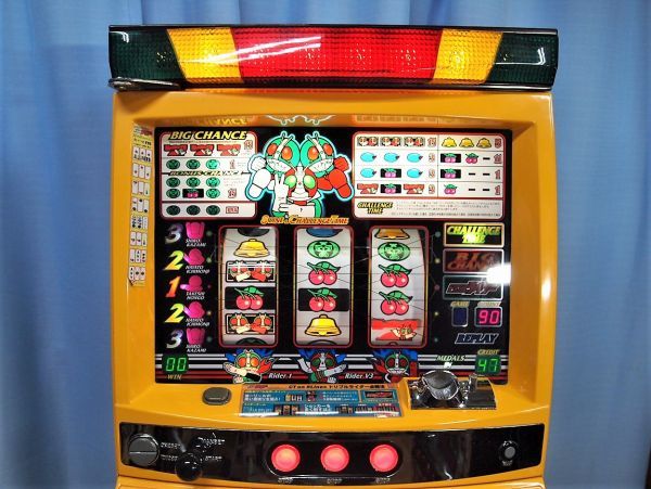  игровой автомат sami- Triple rider монета машина * прямой самовывоз!