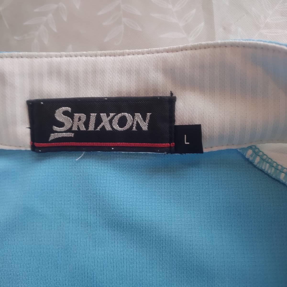 状態良好！　スリクソン　 Z-STAR　半袖シャツ　サイズＬ　水色ⅹ透かし光沢ストライプ　ややストレッチ　しなやか　速乾薄手生地_画像8