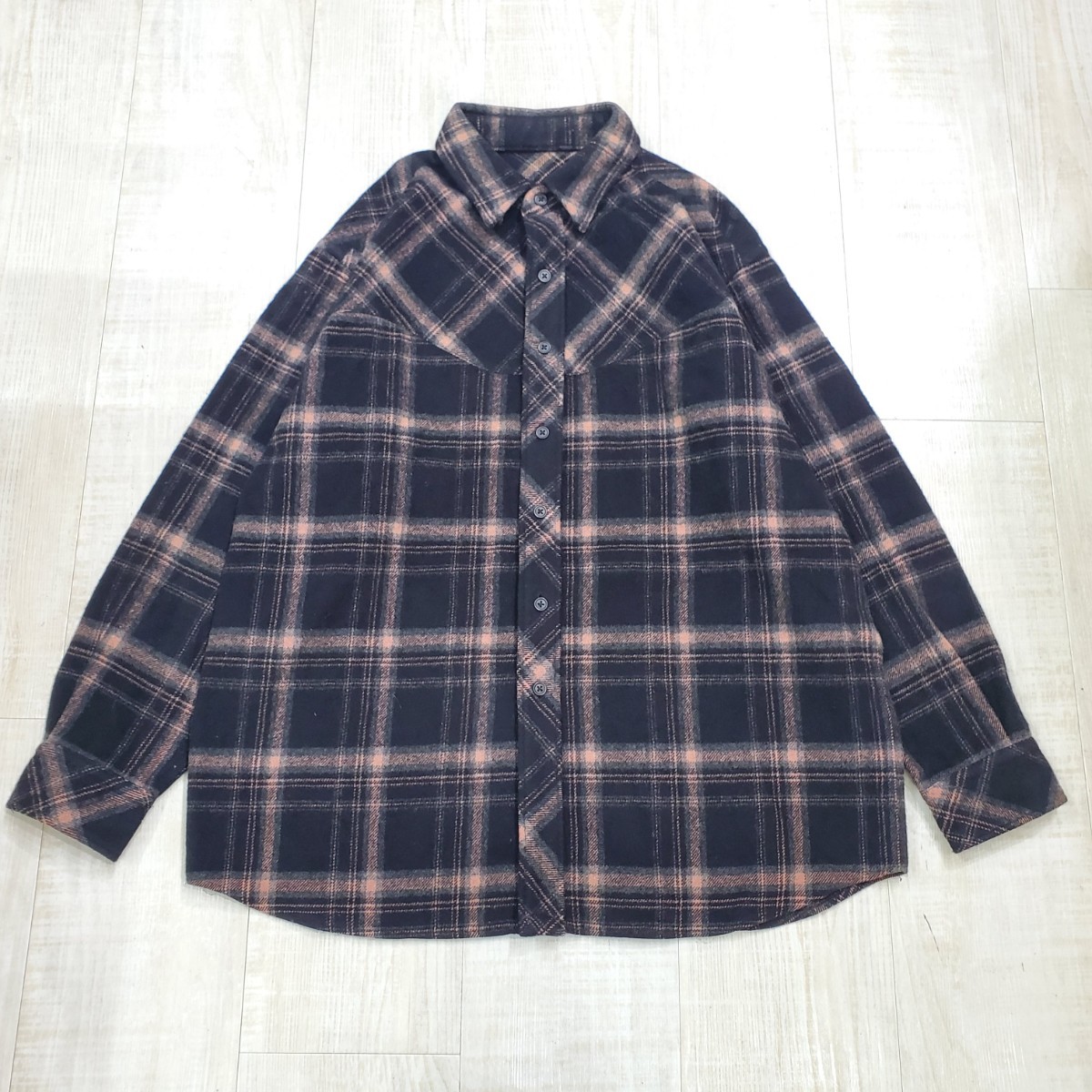 vintage ヴィンテージ ウェスタン ネルシャツ チェック 柄 長袖シャツ トップス SHIRT 古着 ブラック ピンク 系 サイズ L_画像1