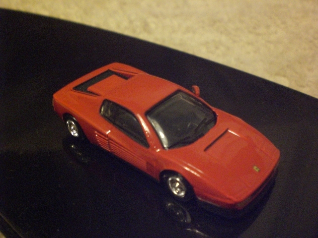 コンビニ 缶コーヒー フェラーリ テスタロッサ テッサ TESTAROSSA ミニカー 赤 red ロッソコルサ 1/72スケール イタリア イタ車_画像3