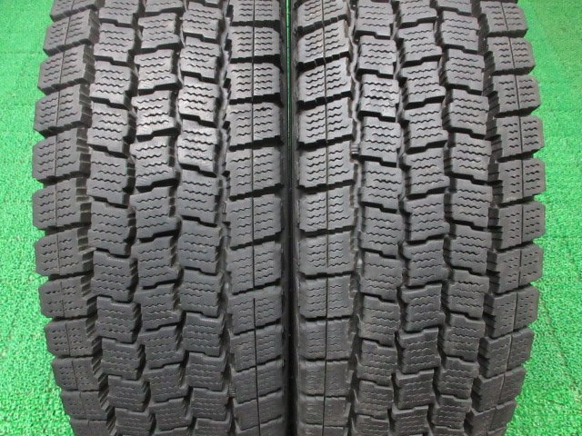 D655【送料無料】185/80R14 97/95 6PR 超溝高 9分山 グッドイヤー スタッドレス ICENAVI CARGO 20年製 2本 激安 小型 トラック 商用車 バン_画像2