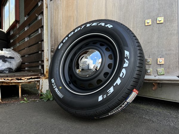 新品 16インチ タイヤホイール 4本セット ハイエース 200系 pcd139.7 6穴 ホワイトレター グッドイヤー 215/65R16_画像2