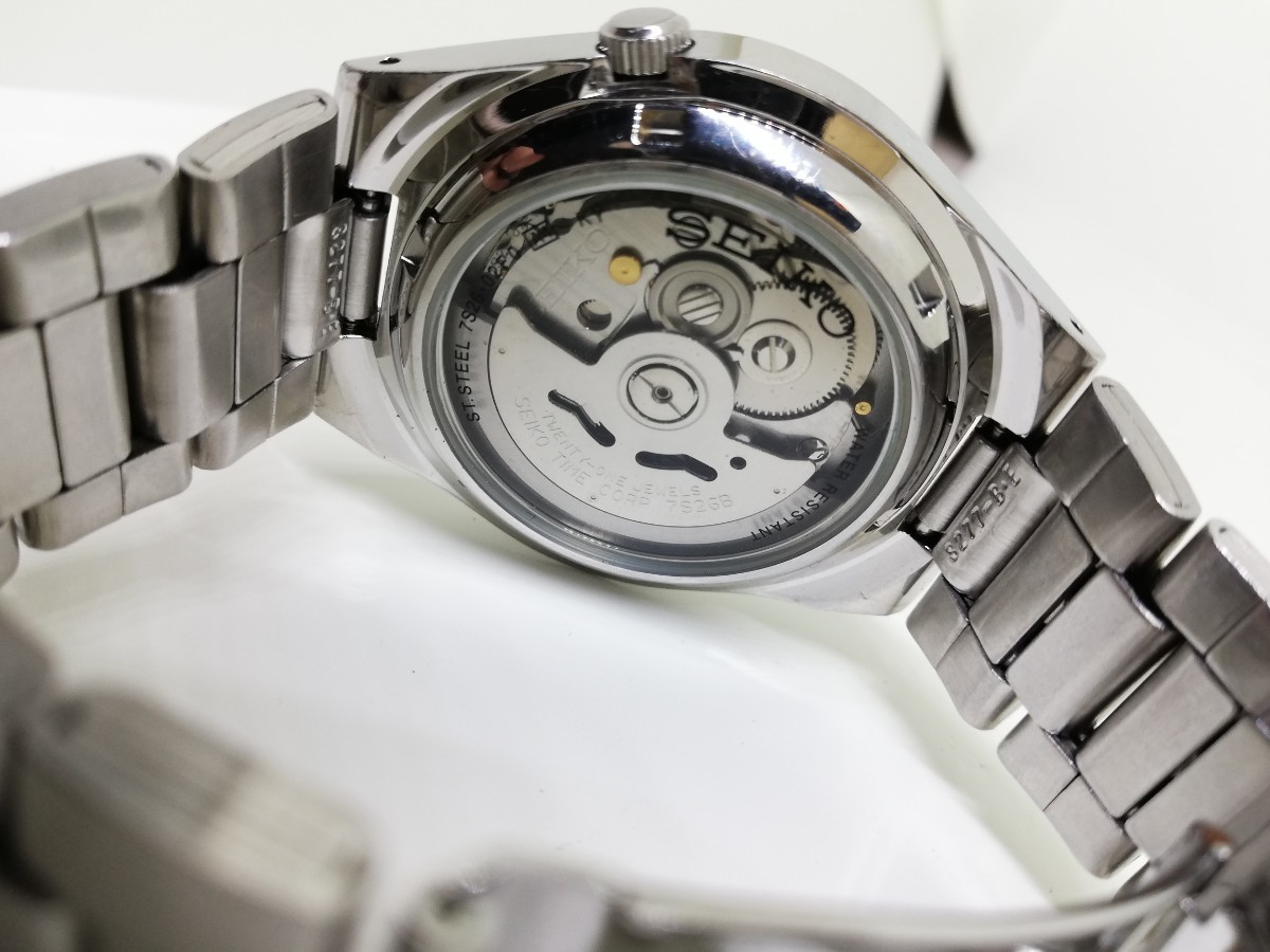 【稼働品】SEIKO セイコーファイブ 7S26-02F0 メンズデイデイト自動巻腕時計_画像6