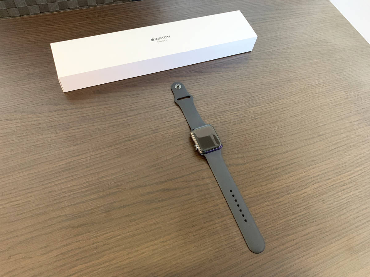 1円〜】 Apple Watch Series 3 (GPSモデル) - 42mm スペースグレイ