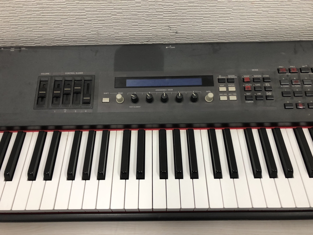 ★YAMAHA/ヤマハ シンセサイザー S80★88鍵ピアノタッチ鍵盤/ピアノサウンド内蔵/最大5系統エフェクター同時使用可能/動作確認済み★_画像3