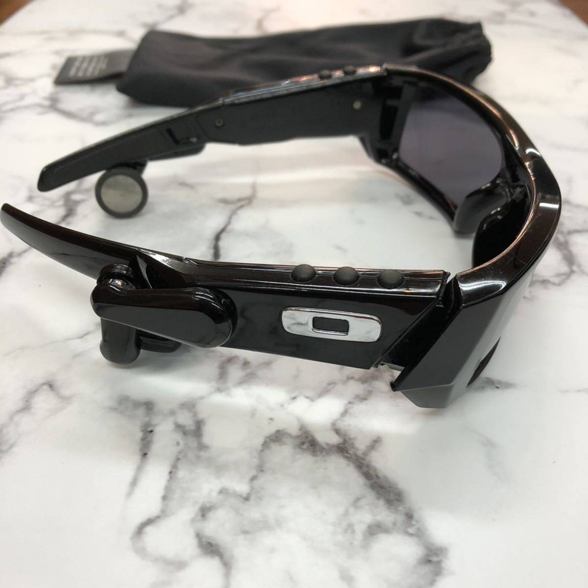 ★1円スタート　OAKLEY オークリー Thump Pro 512MB 中古 ジャンク サングラス 　デジタルミュージックアイウェア_画像4