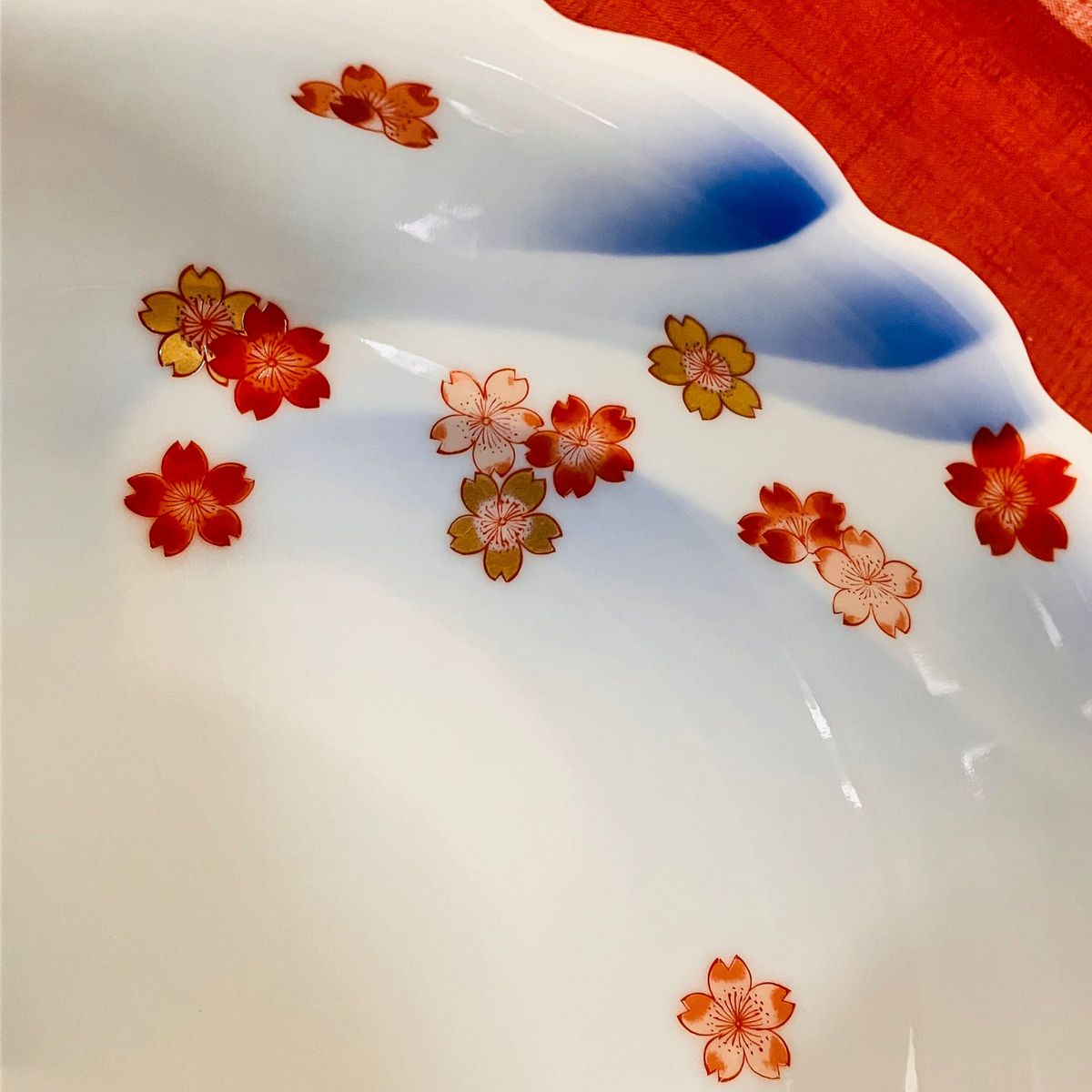共箱あり)深川製磁 花は桜 花型鉢 輪花 菓子鉢|Yahoo!フリマ 共箱あり)深川製磁 花は桜 花型鉢 輪花 菓子鉢|Yahoo!フリマ